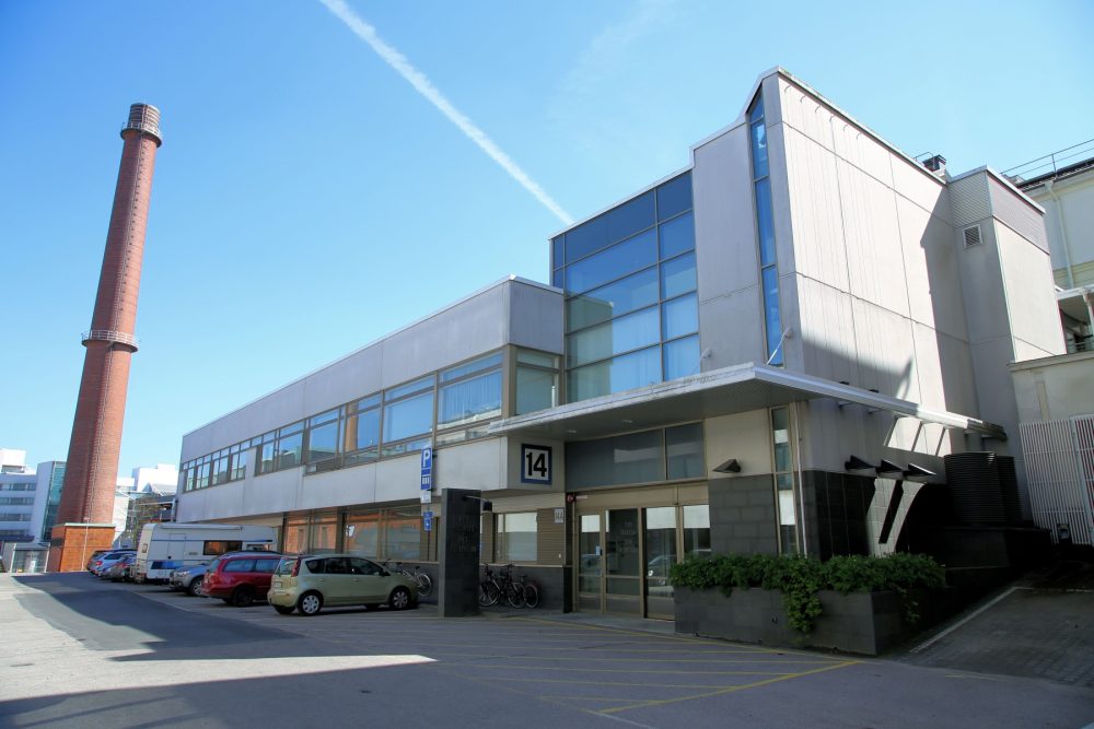 Turku PET Centre is one of the largest and best equipped PET facilities worldwide with 4 cyclotrons, 26 tracer synthesis hot cells, 8 scanners and nearly 100 different imaging tracers. It combines molecular imaging and clinical research and employs more than 200 staff and investigators. 