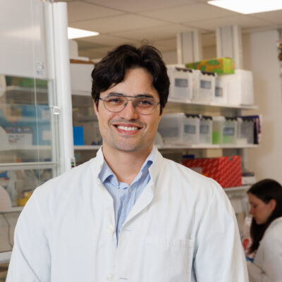 Young Investigator Award in immunology to Carlos Rogerio Figueiredo